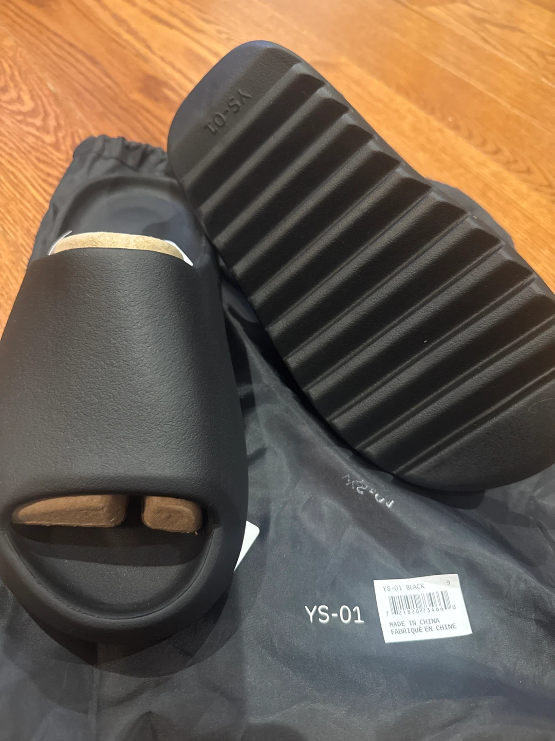 YS-01 Black Slides Size 9 - photo 2