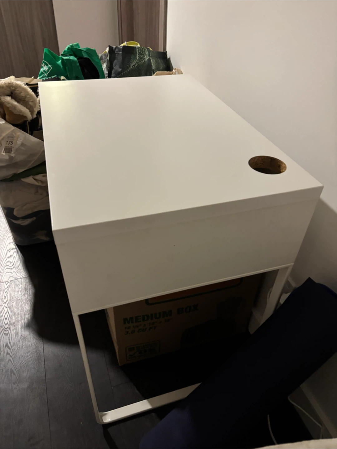 Minimalist White Desk with Drawer IKEA - photo 3
