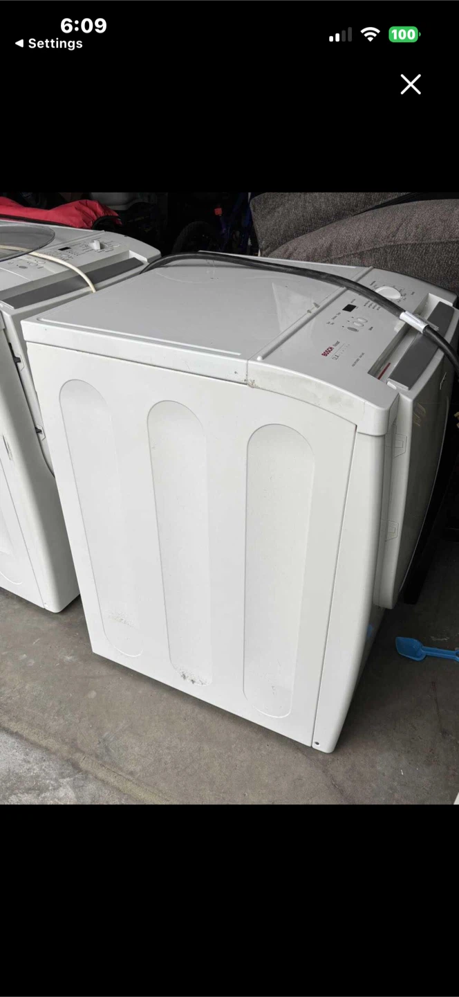 Bosch Nexxt DLX Series White Clothes Washer & Dryer - photo 3