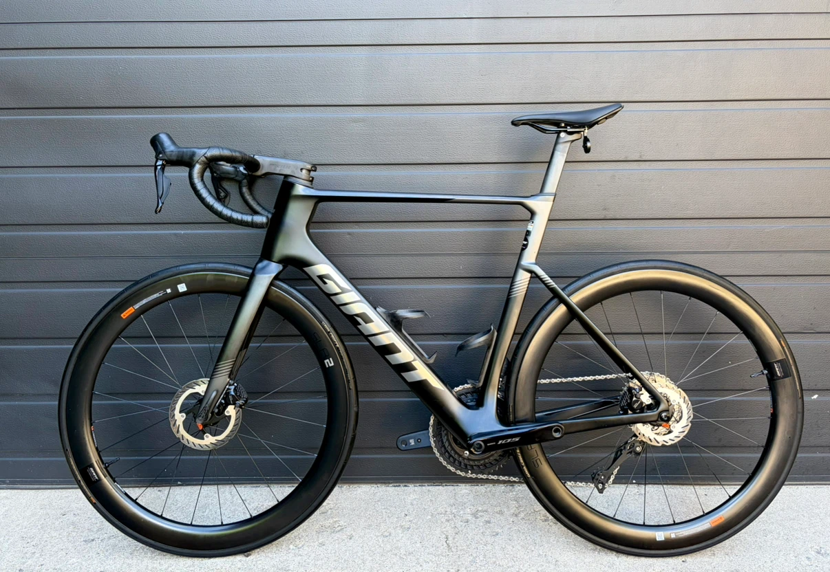 New Large 2027 Giant Propel Advanced 1 - photo 2
