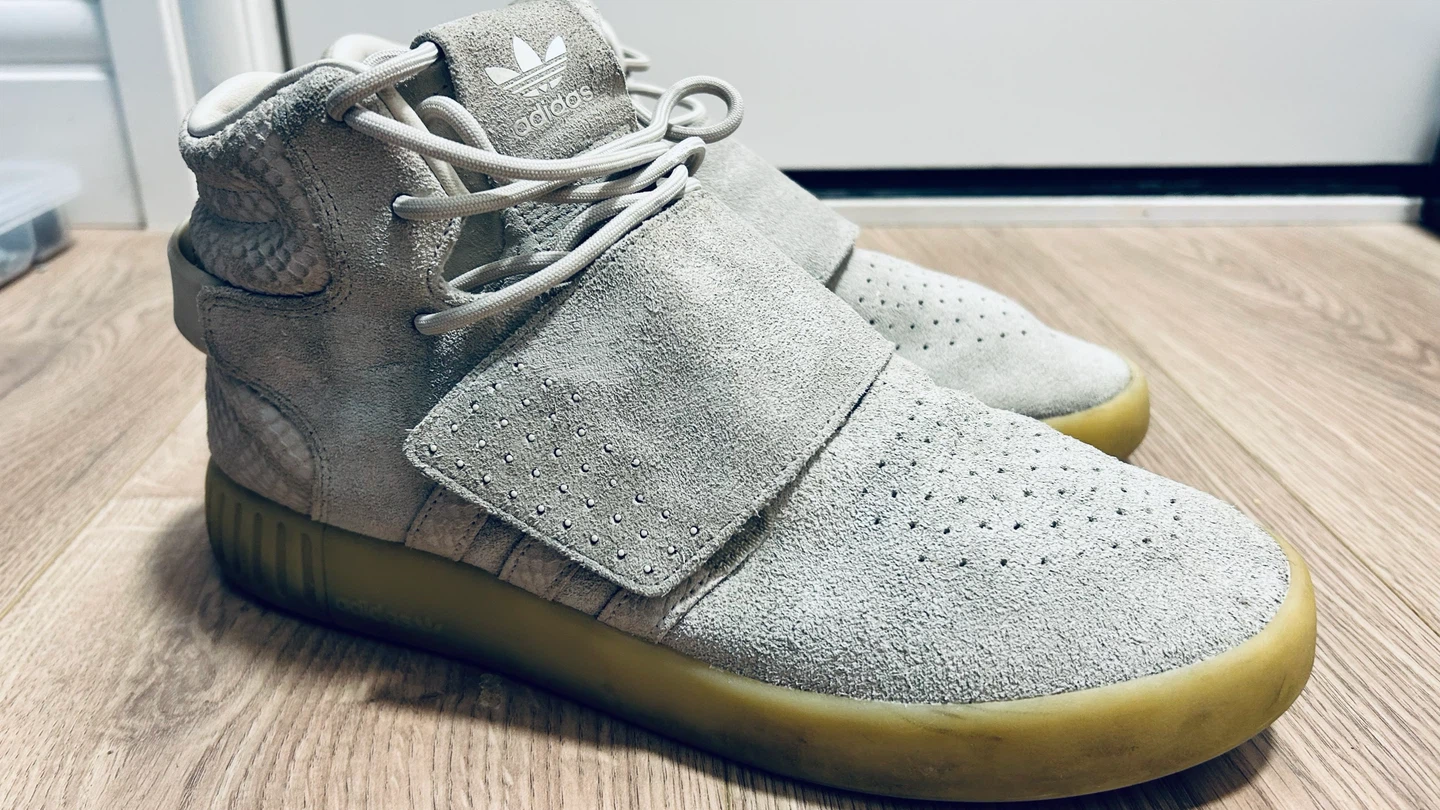 Adidas Tubular Invader Strap Men’s Size 9.5 – Grey Suede