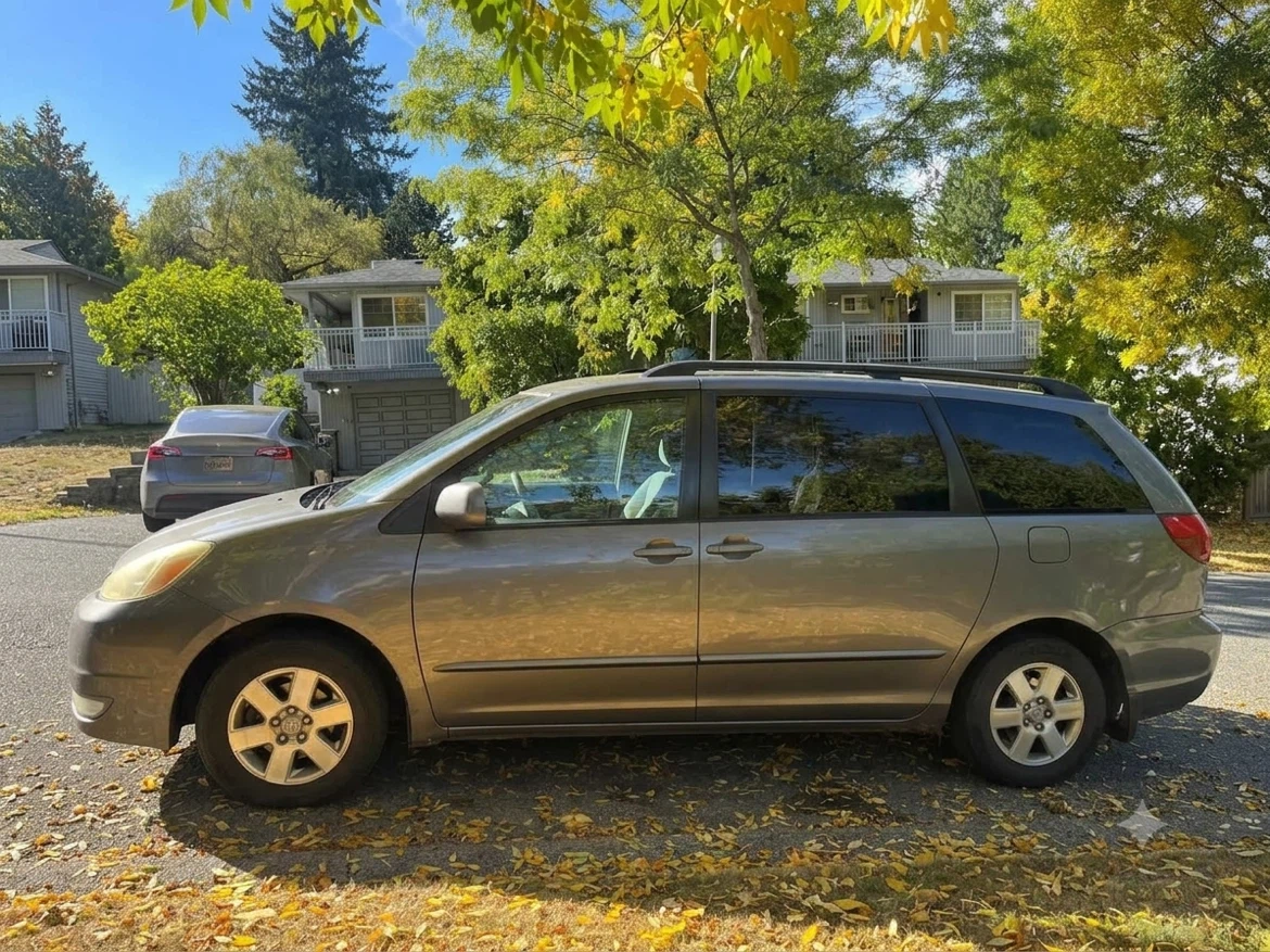 2004 Toyota Sienna - photo 3