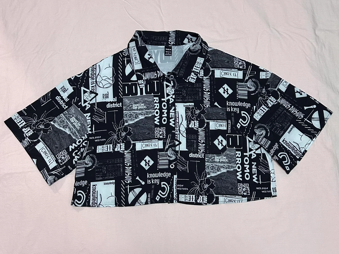 SHEIN Graphic Button-Up Shirt