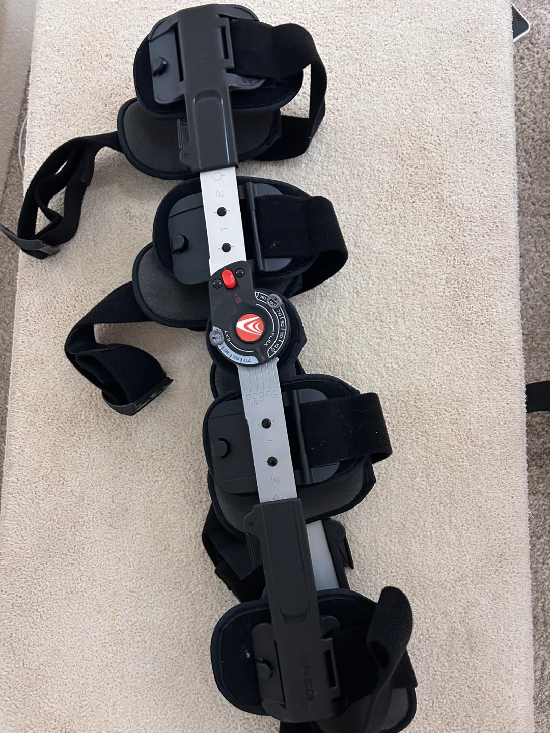 Breg T-Scope Knee Brace
