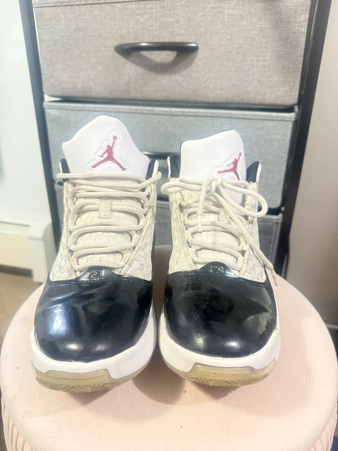 Nike Jordan Max Aura 5 Sneakers Size 8.5 - photo 2