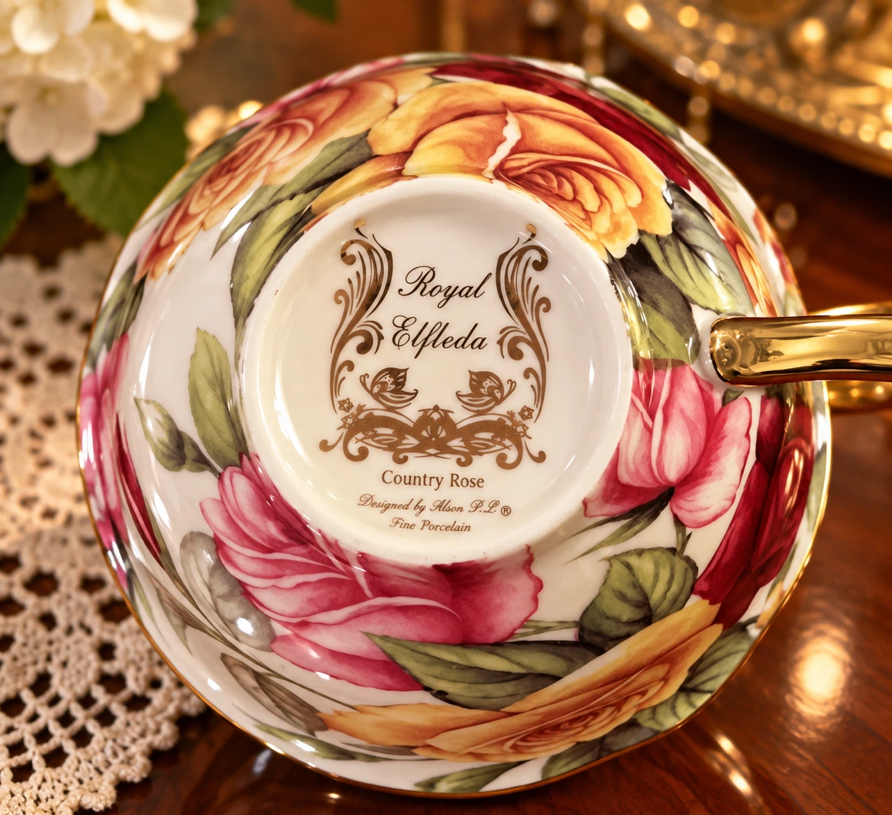 Royal Elflelda “Country Rose” Teacup. Each - photo 2