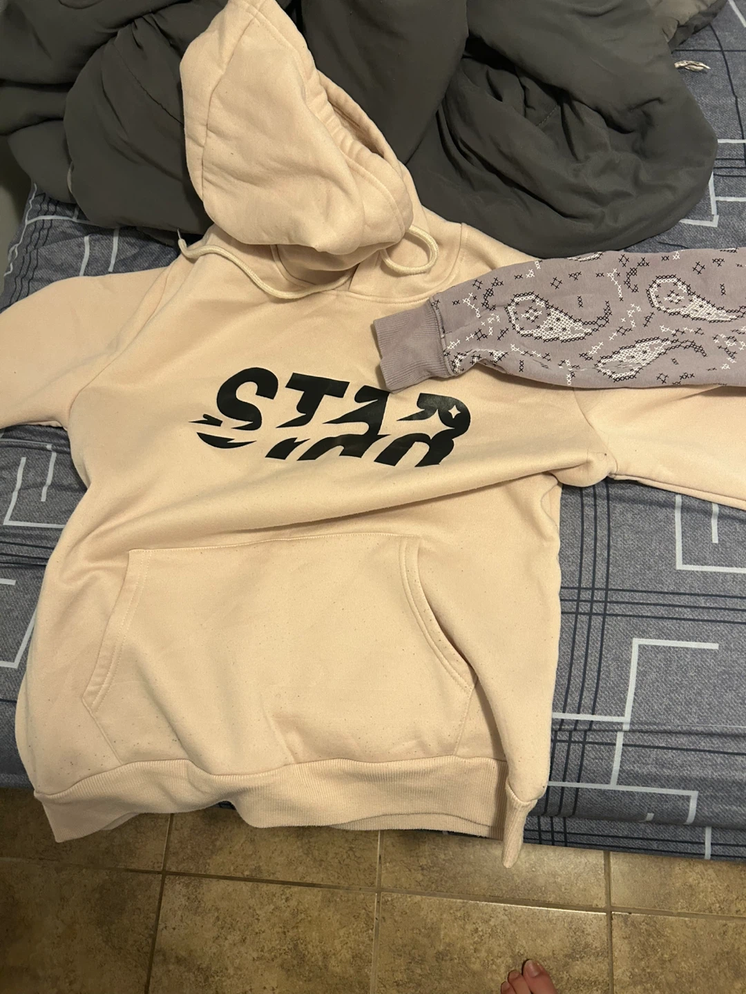 Star hoodie
