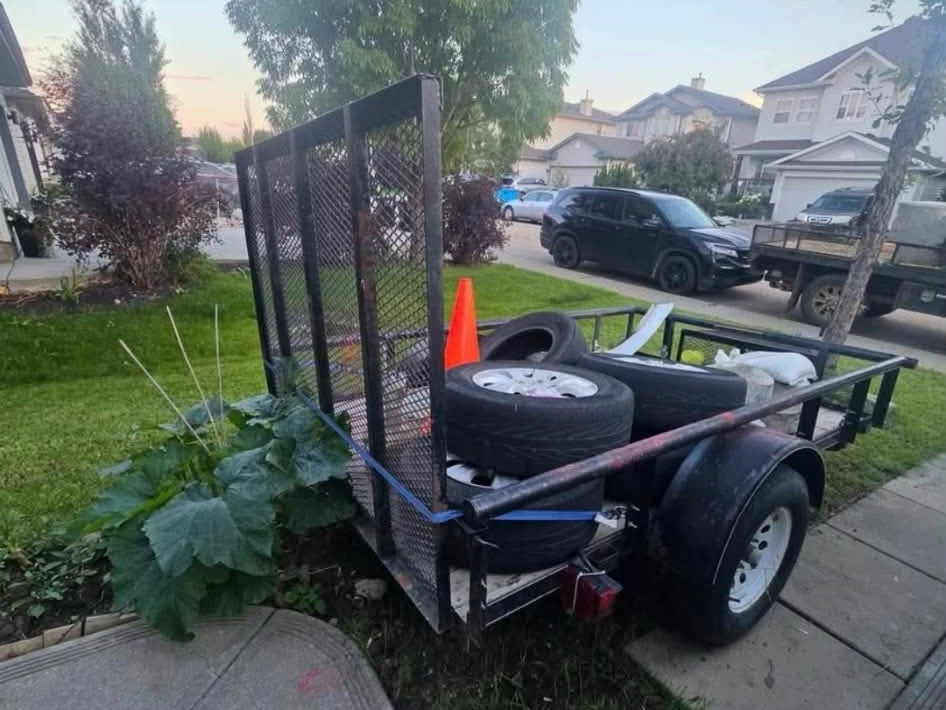 Utility Trailer - photo 2