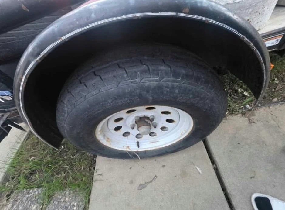 Utility Trailer - photo 3