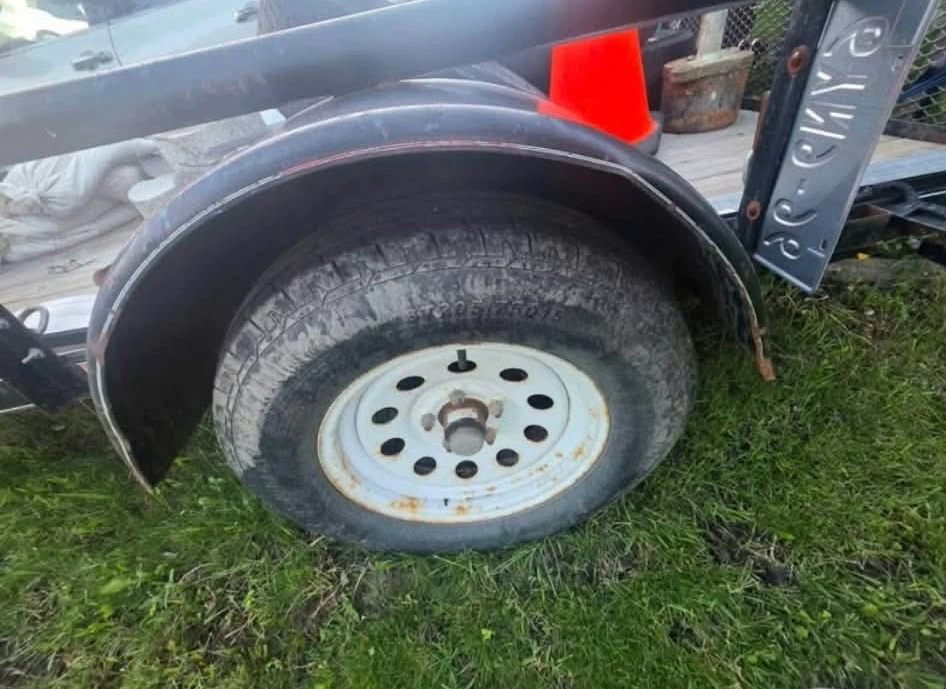 Utility Trailer - photo 4