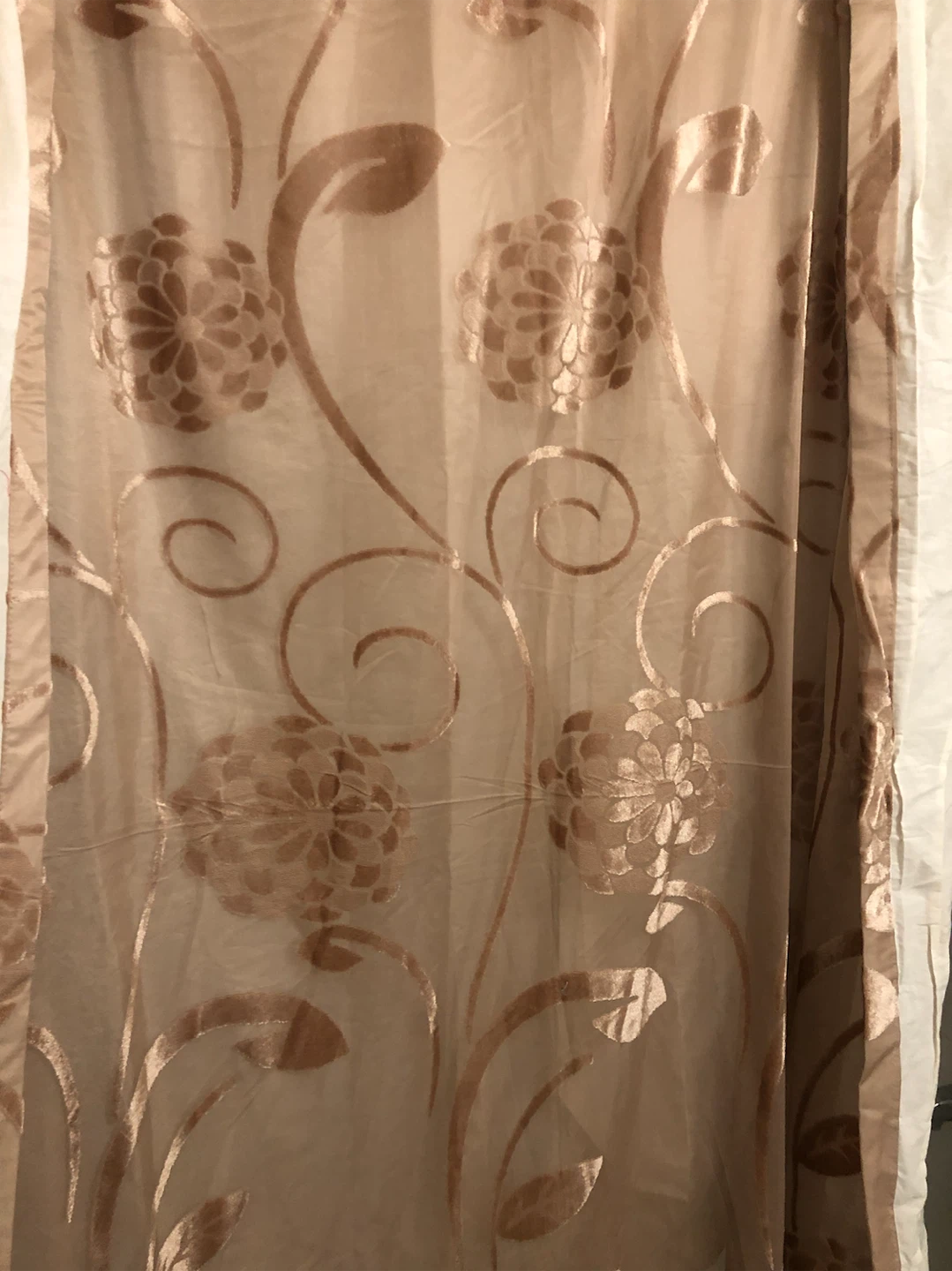 Floral pattern curtains 2 pieces