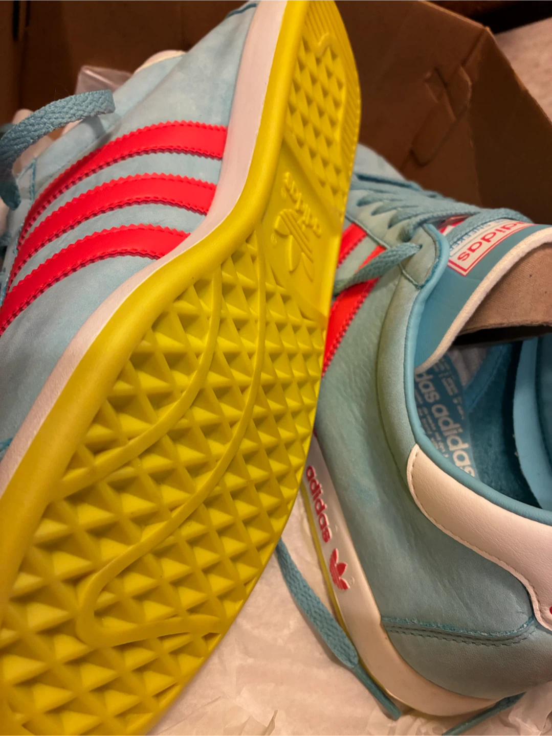Adidas Shoes - photo 2