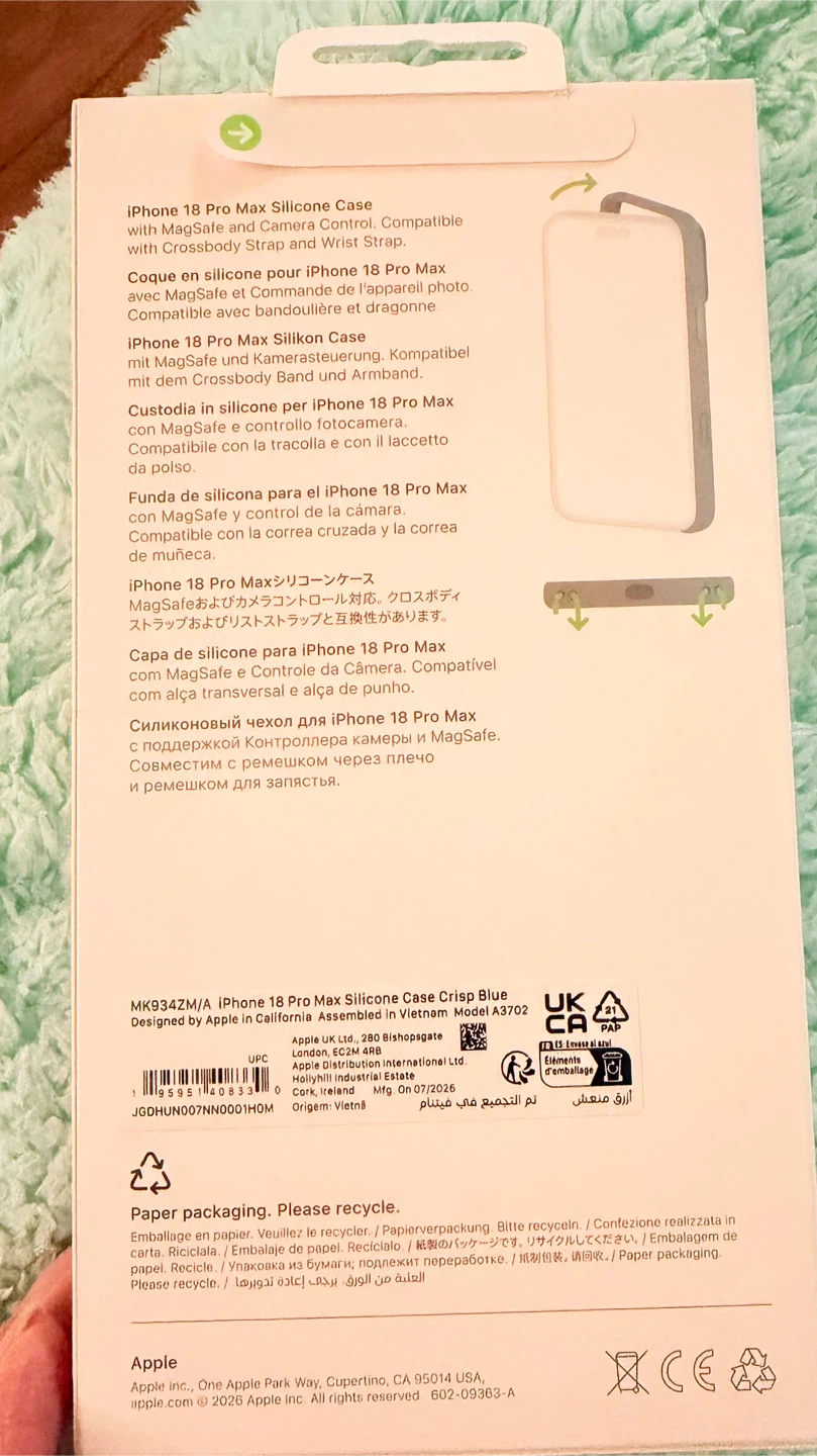 ORIGINAL SEALED ! 18 Pro Max Silicone Case - Crisp Blue - photo 2