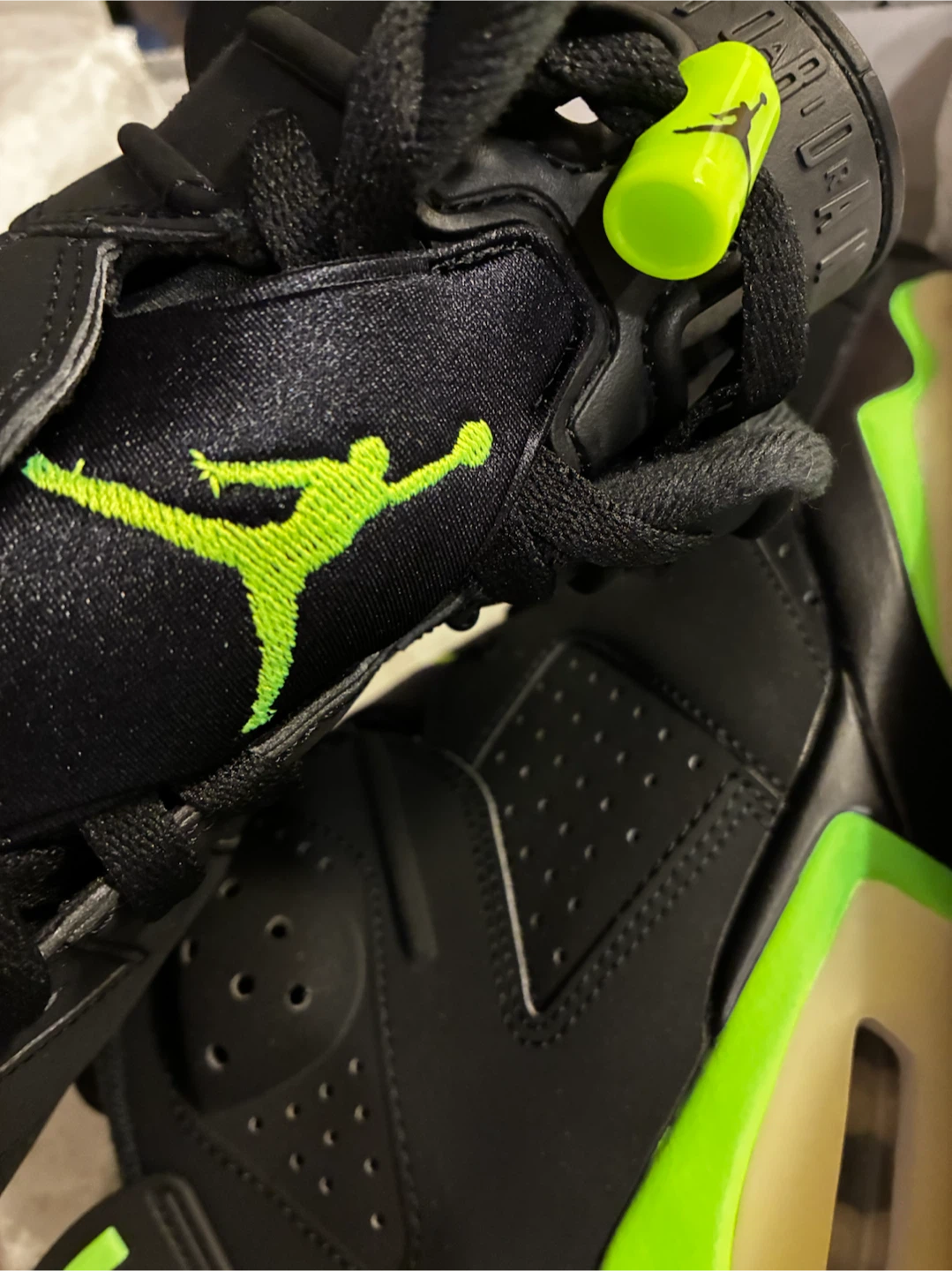 Air Jordan 6 Retro Electric Green - photo 2