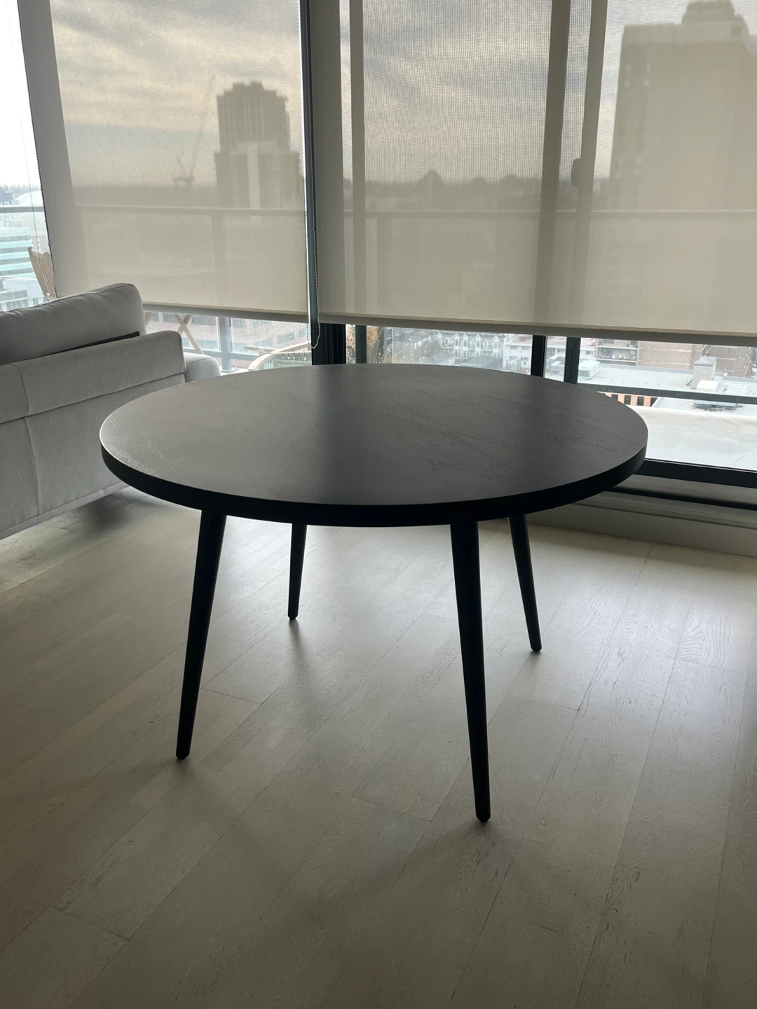Bouclair 4-seater dining table - photo 2