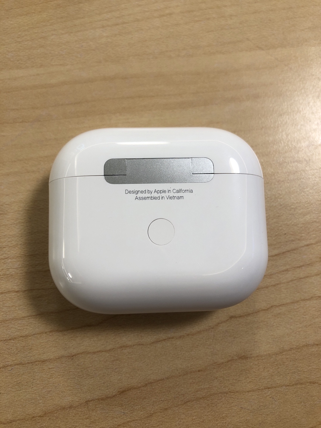 Apple AirPods 3rd Generation - photo 2