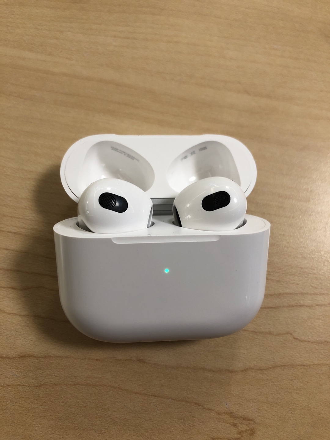 Apple AirPods 3rd Generation - photo 3