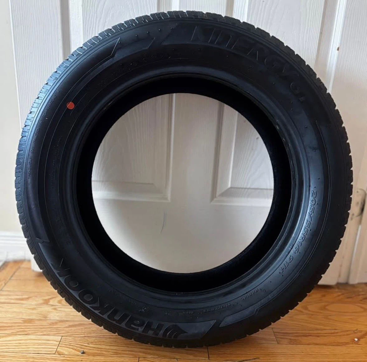 Hankook Kinergy GT Tire 205/55R16 - photo 4