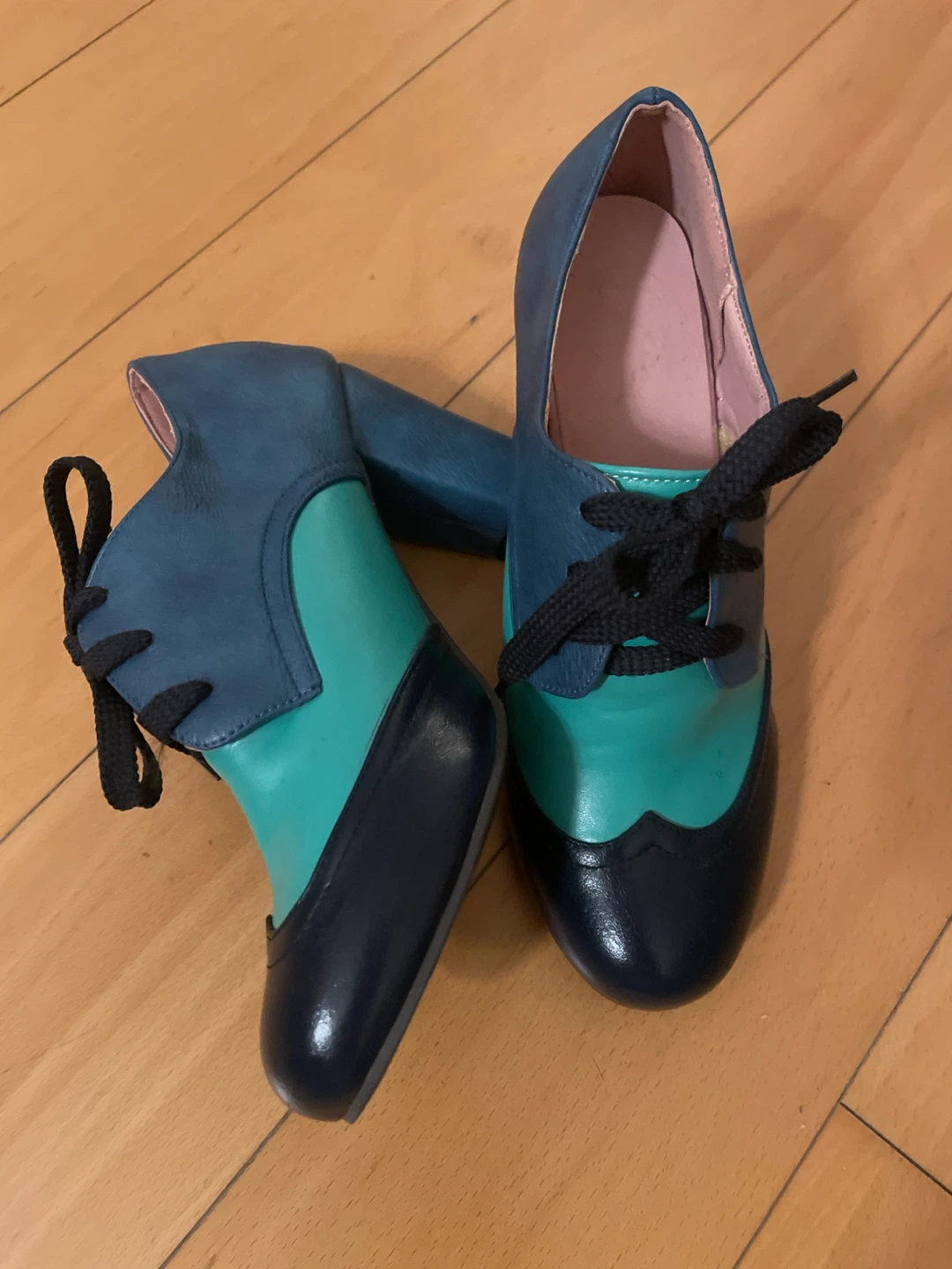 Blue and Teal Lace-Up Heels Size 38 - photo 2