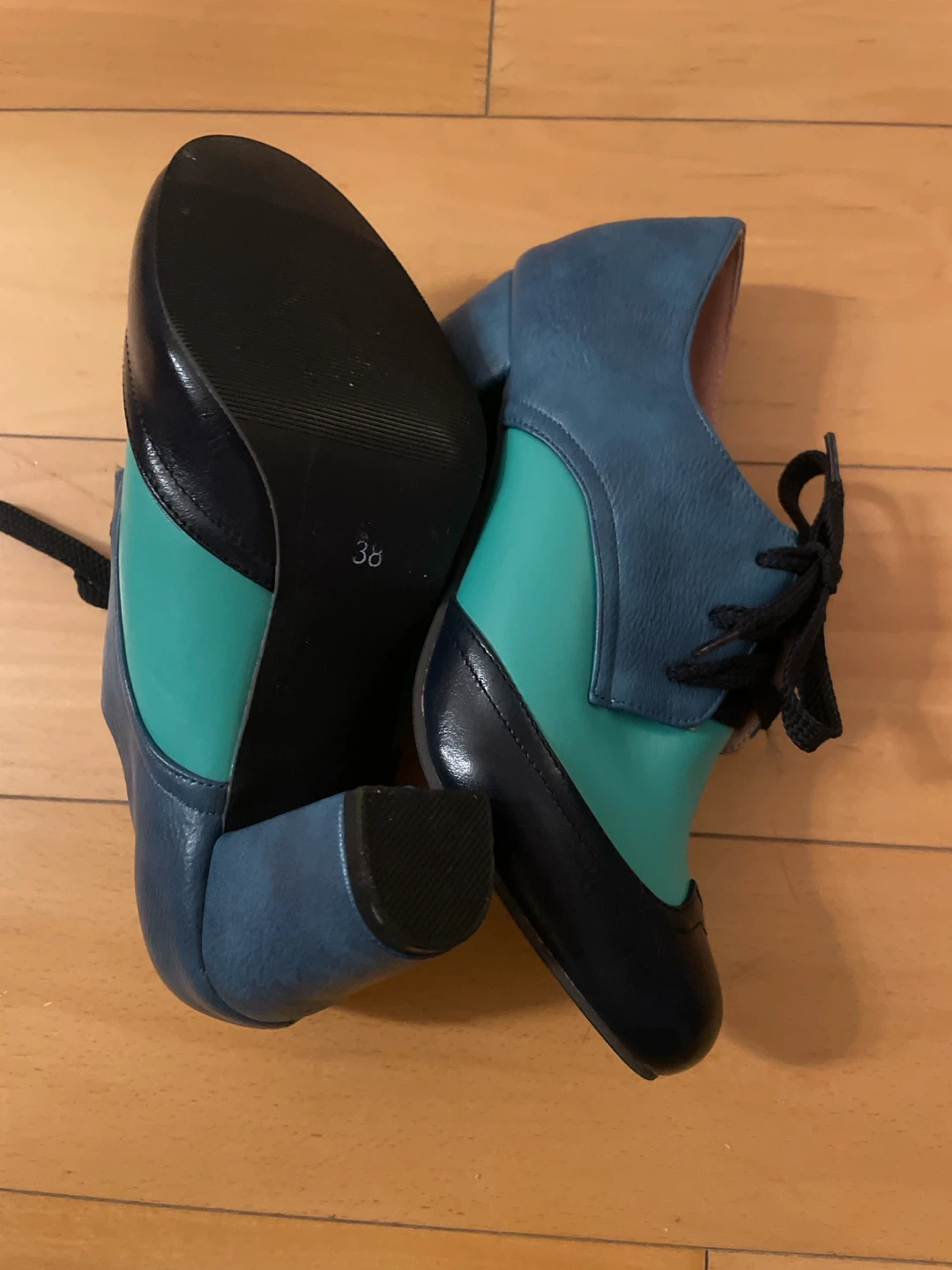 Blue and Teal Lace-Up Heels Size 38 - photo 3