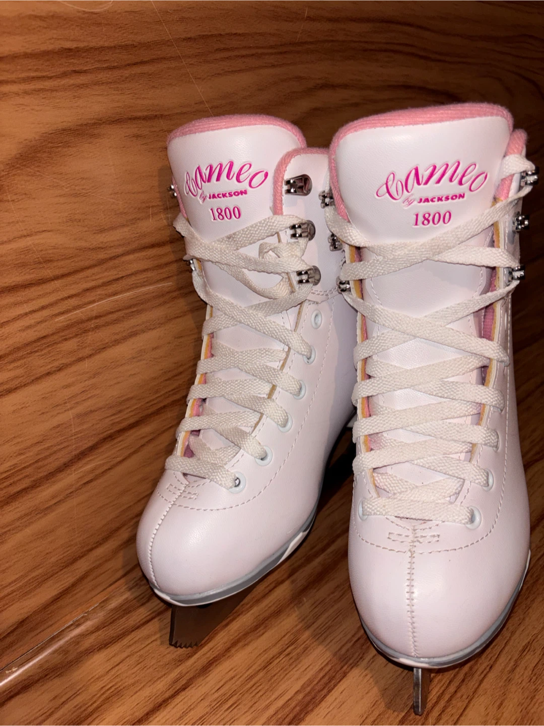 Girl’s Jackson Cameo 1800 Ice Skates Size 3
