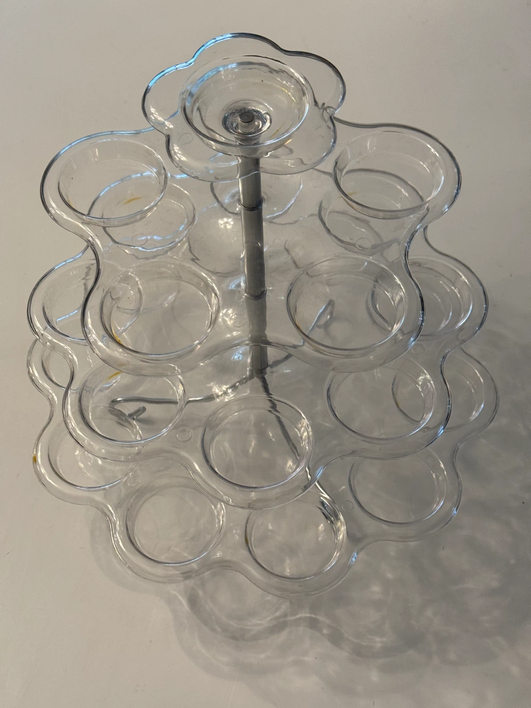 Betty Crocker Cupcake Stand -Holds 24 Cupcakes - photo 4
