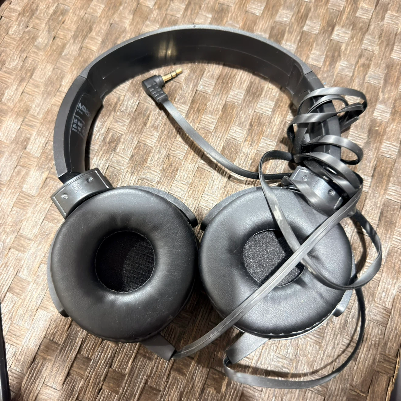 Miniso Wired Headphones