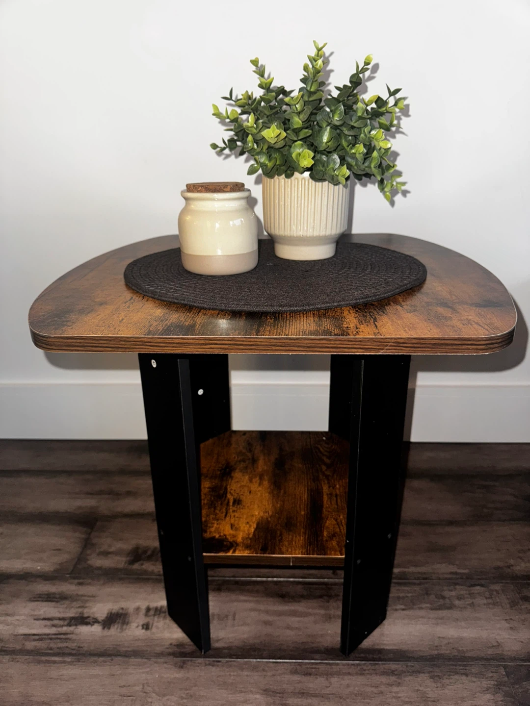 Rustic brown side table with shelf - photo 5