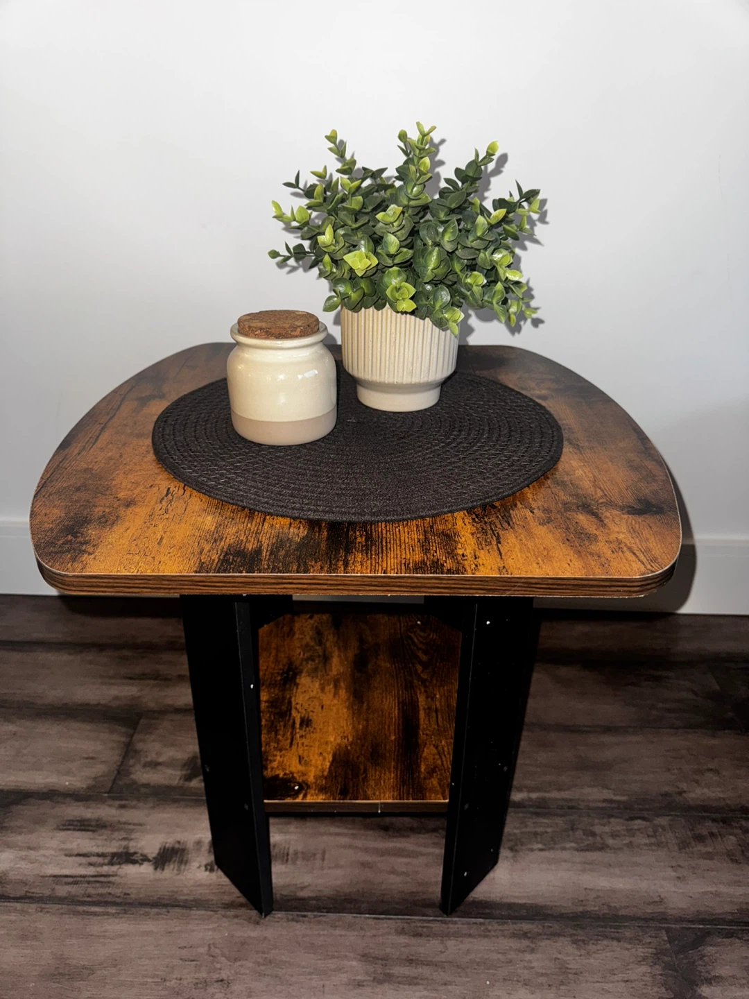 Rustic brown side table with shelf - photo 4