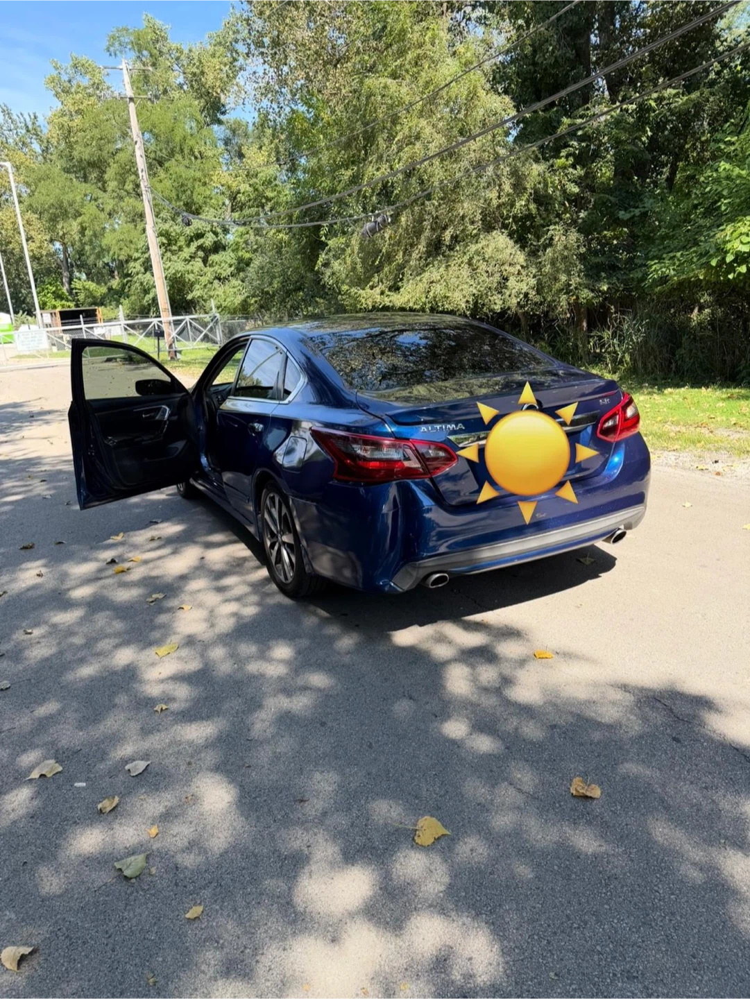 Blue Nissan Altima 2017 - photo 3