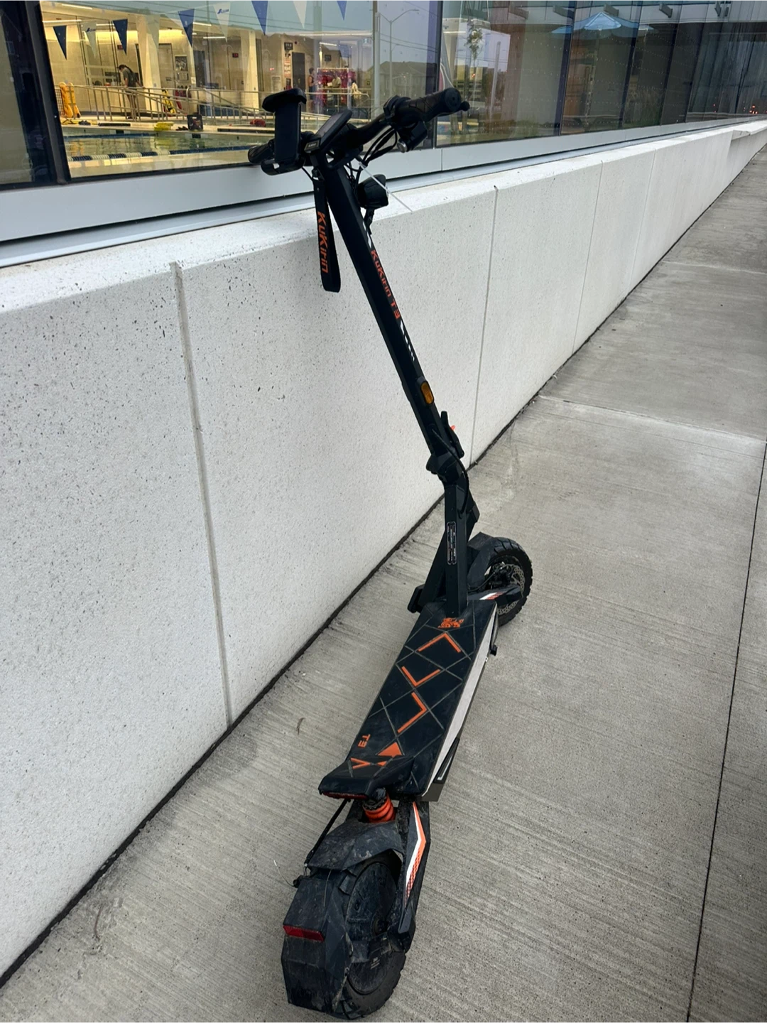 KuKirin T3 Electric Scooter - photo 2