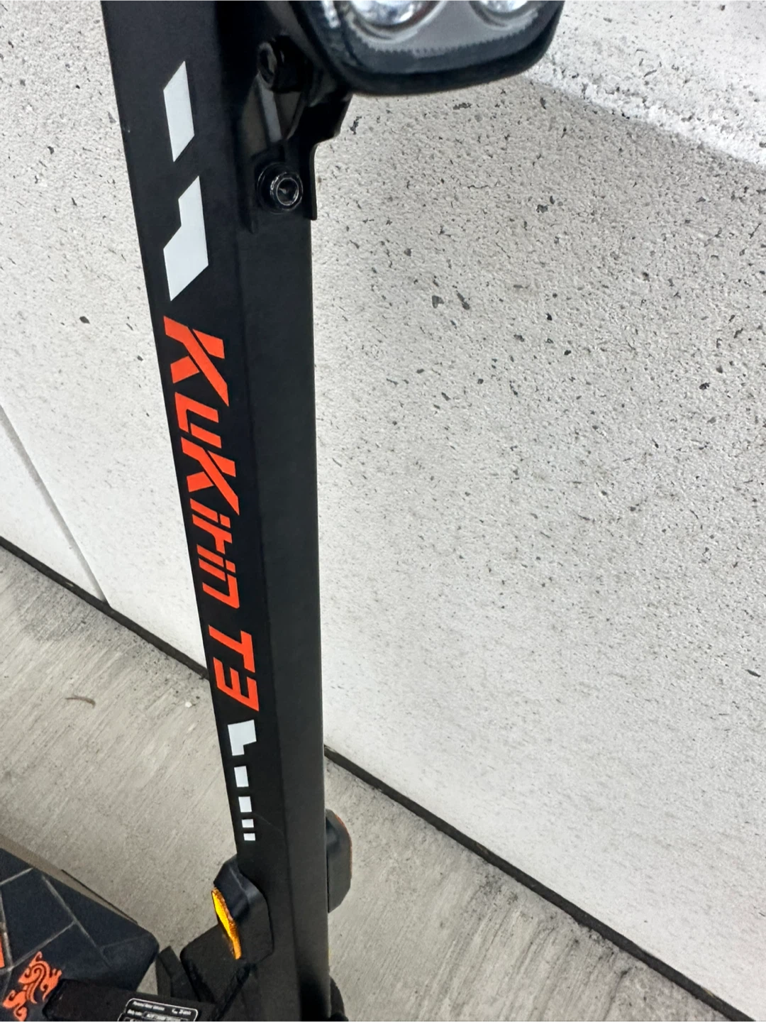 KuKirin T3 Electric Scooter - photo 4