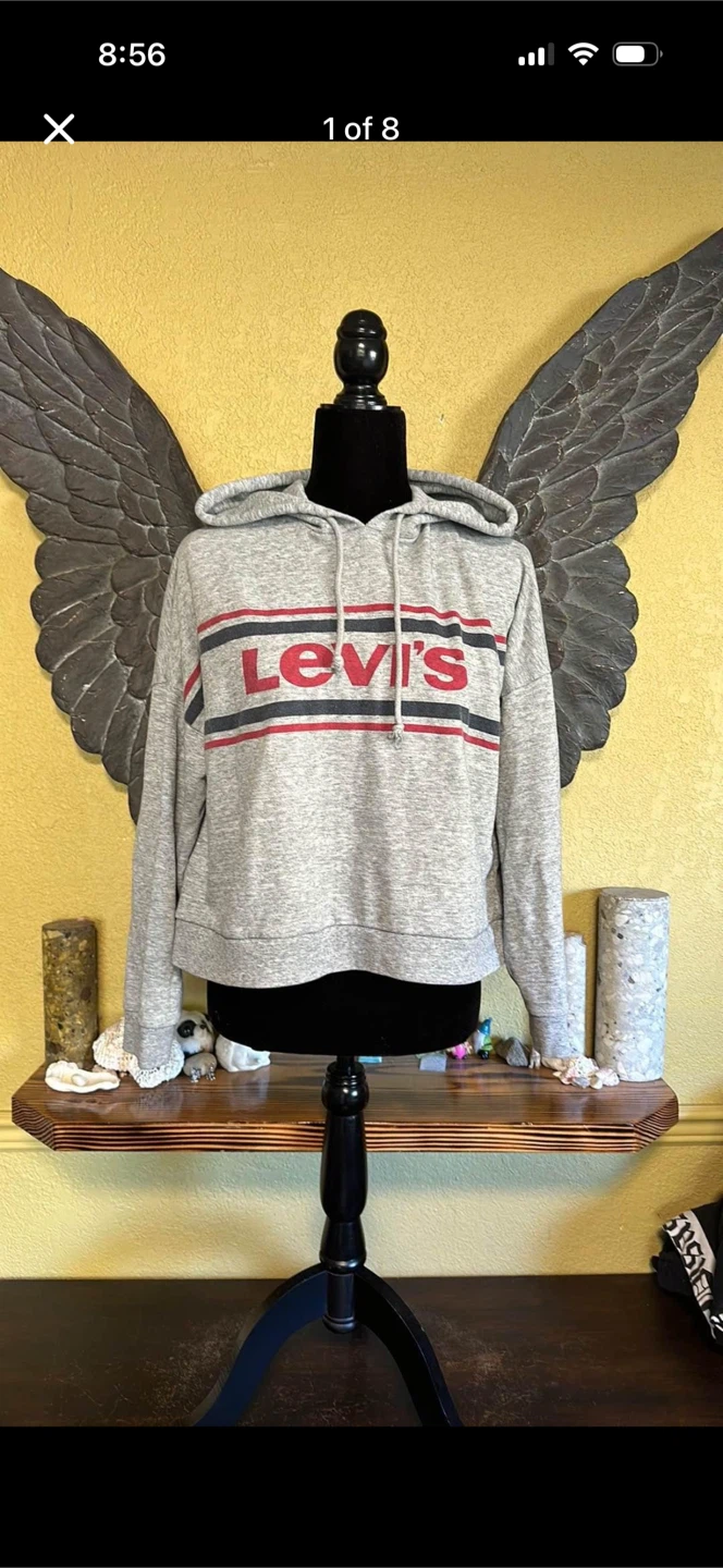 Levi’s Cropped Sweater