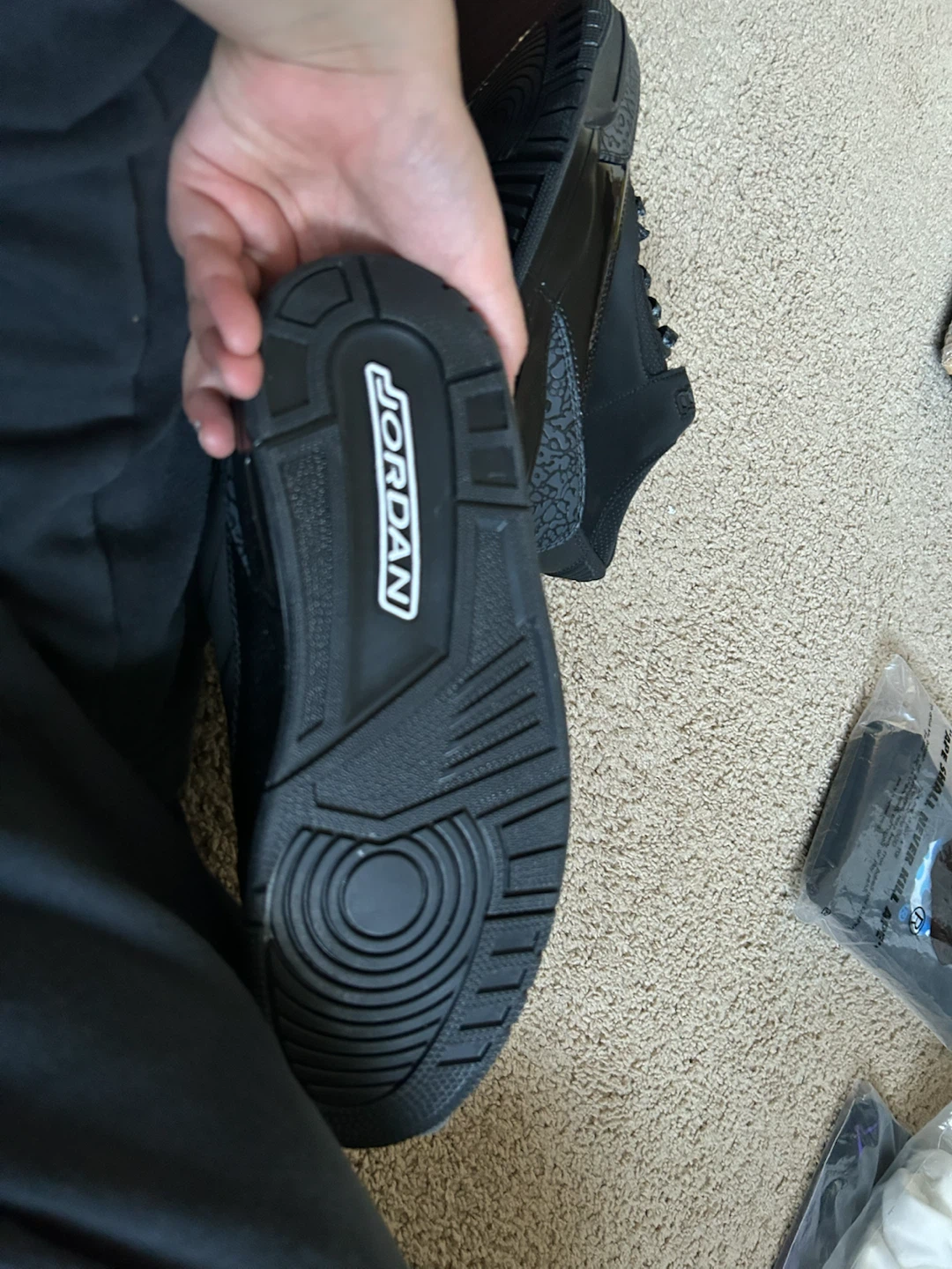 Air Jordan 3 Retro Black - photo 2