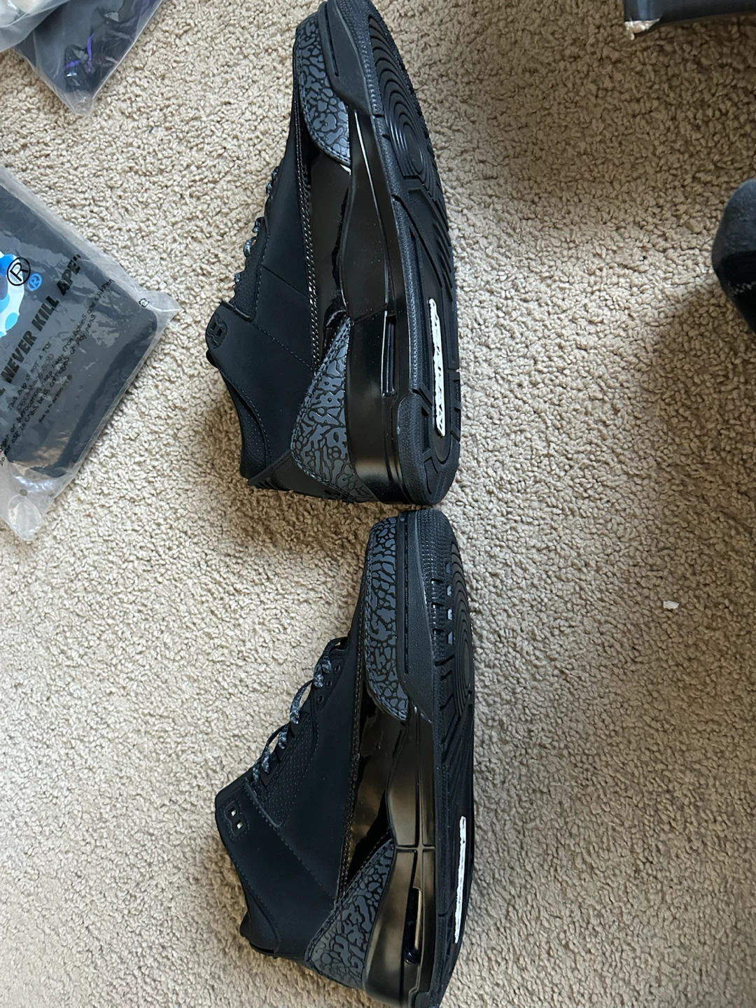 Air Jordan 3 Retro Black - photo 4