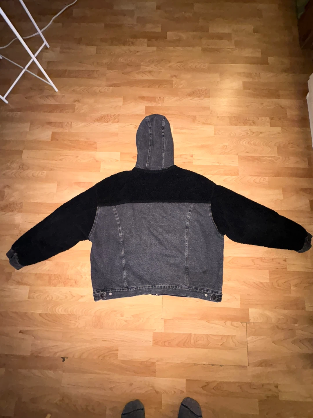 Levi's Premium Sherpa Hooded Denim Jacket - photo 2
