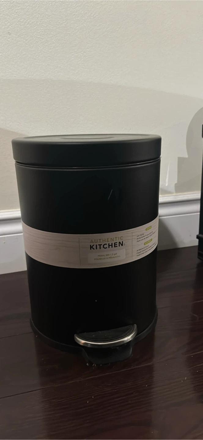 Authentic Kitchen 5L Pedal Bin