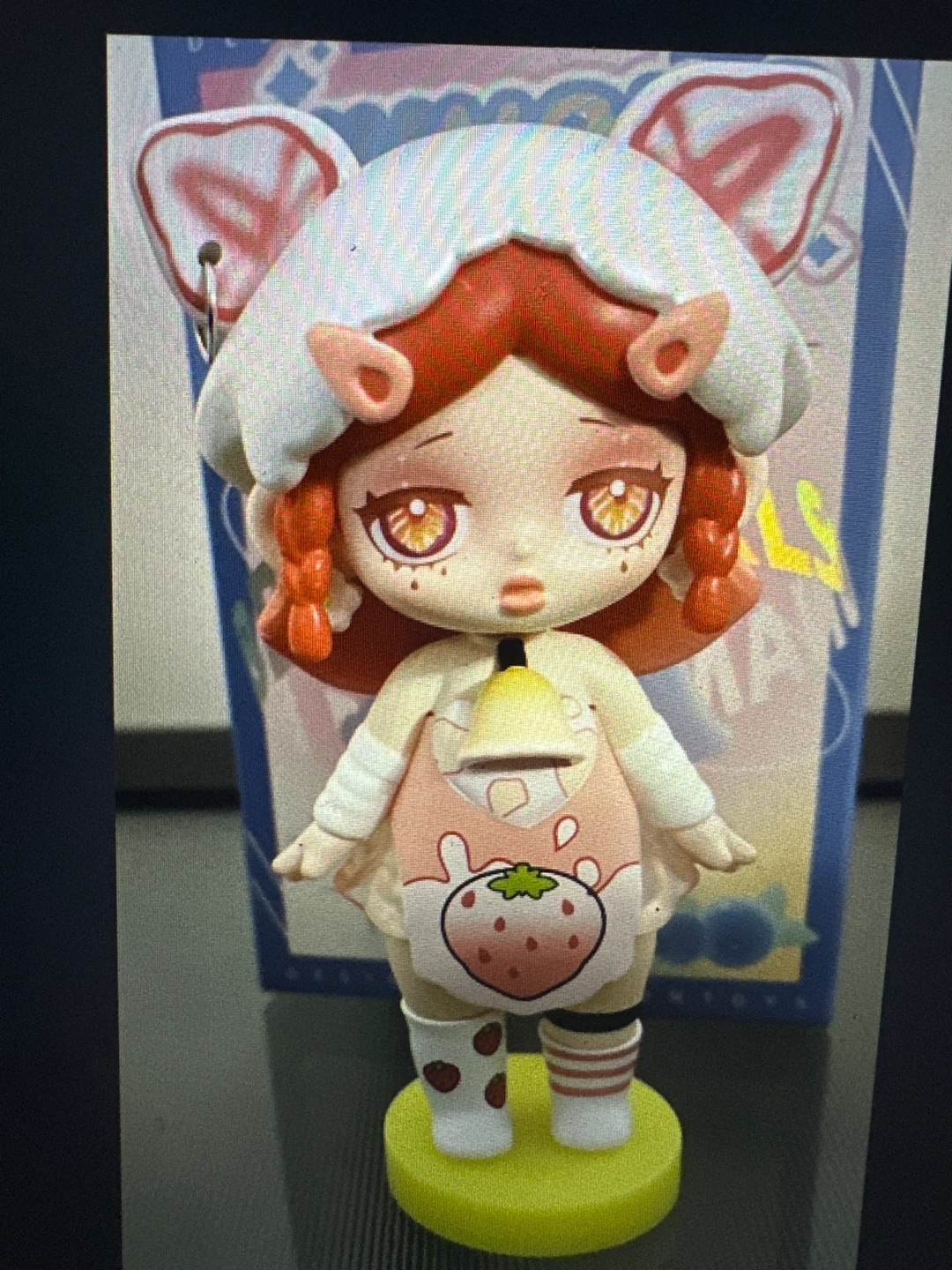 Kunana Bubble Girls Art Toy Figure Strawberry - photo 5