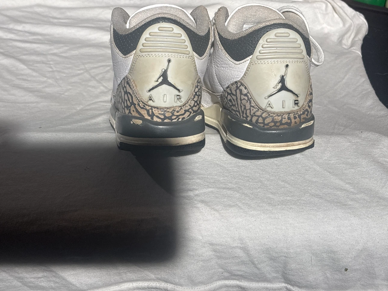 Jordan 3 Retro White Cement Reimagined (Grade School) - photo 4