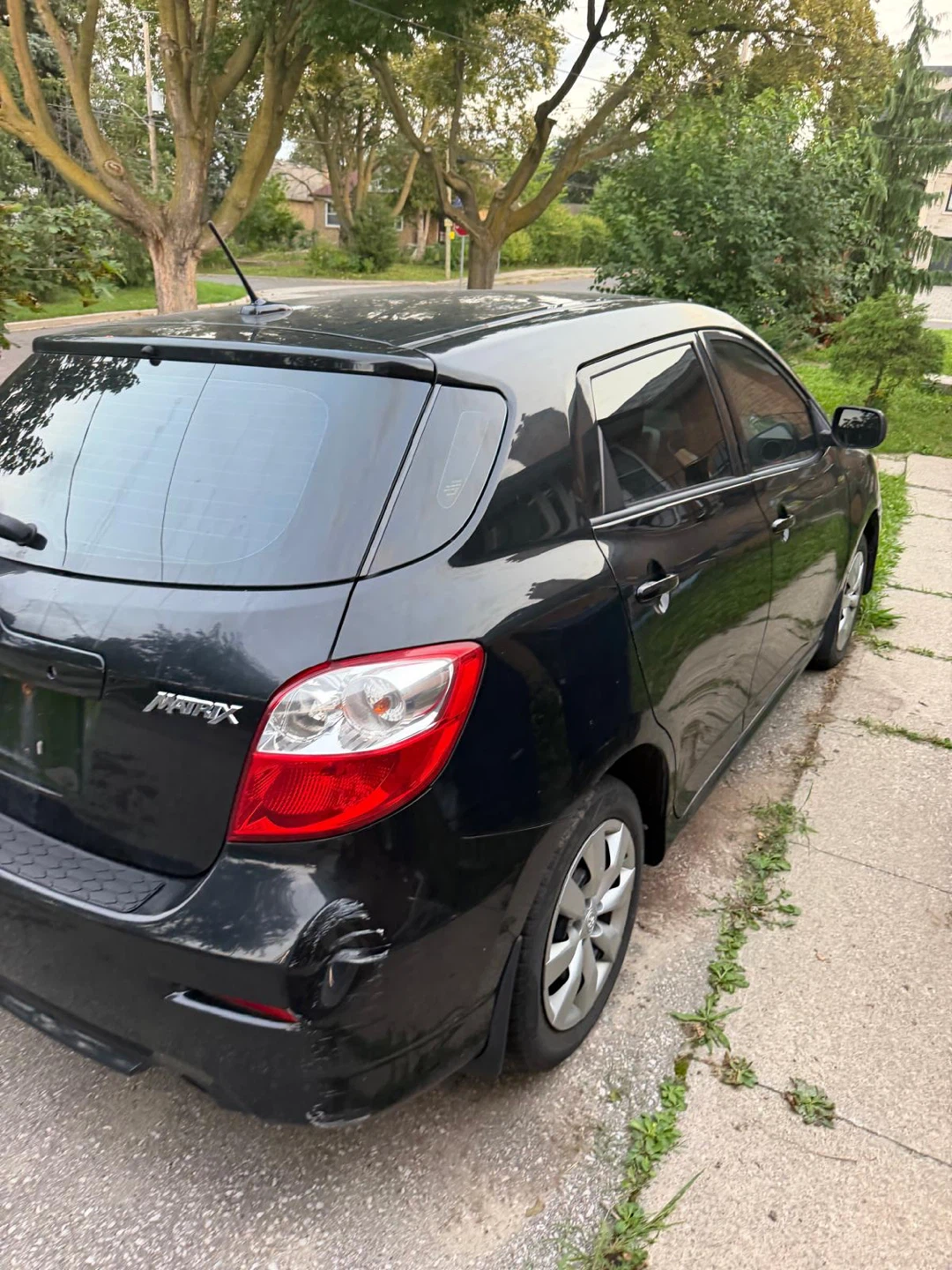 Black Toyota Matrix Hatchback - photo 4