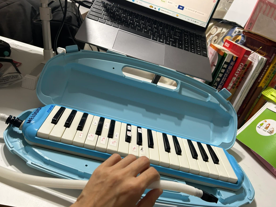 Suzuki Melodion Study-32 Pianica - photo 4