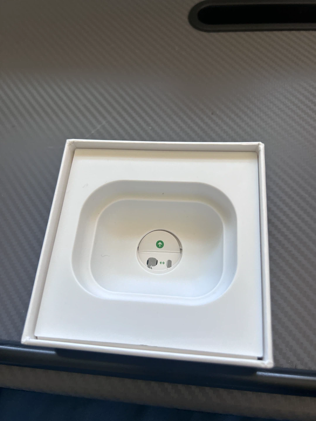 Apple AirPods Pro - photo 3