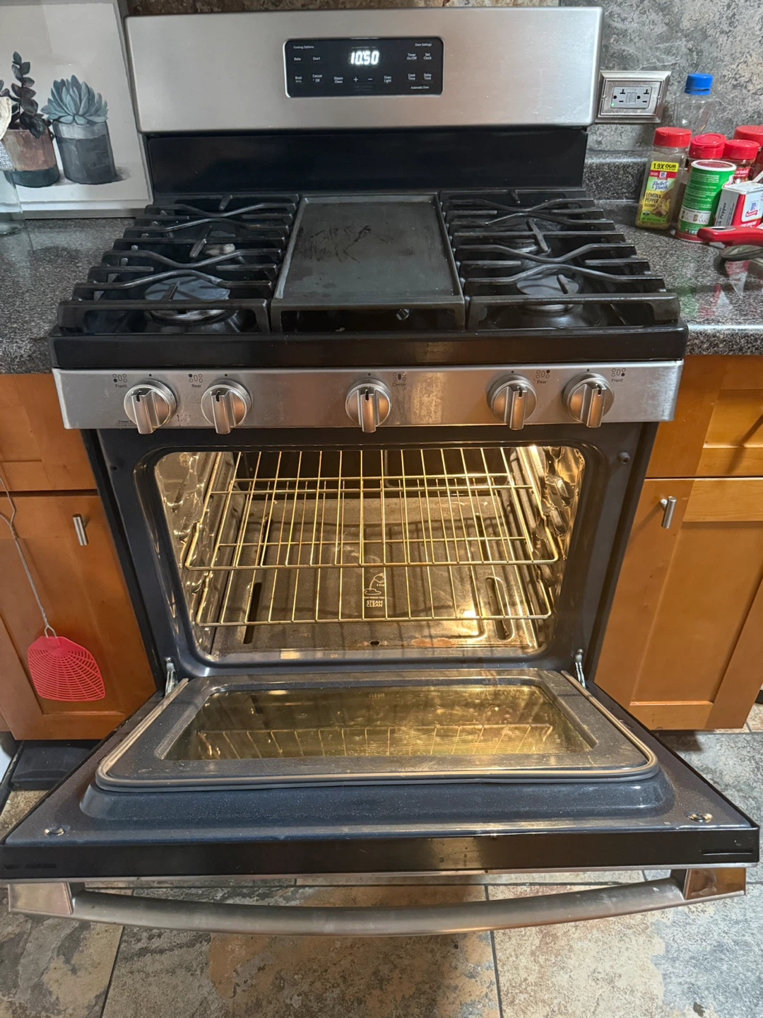 GE Range - photo 2