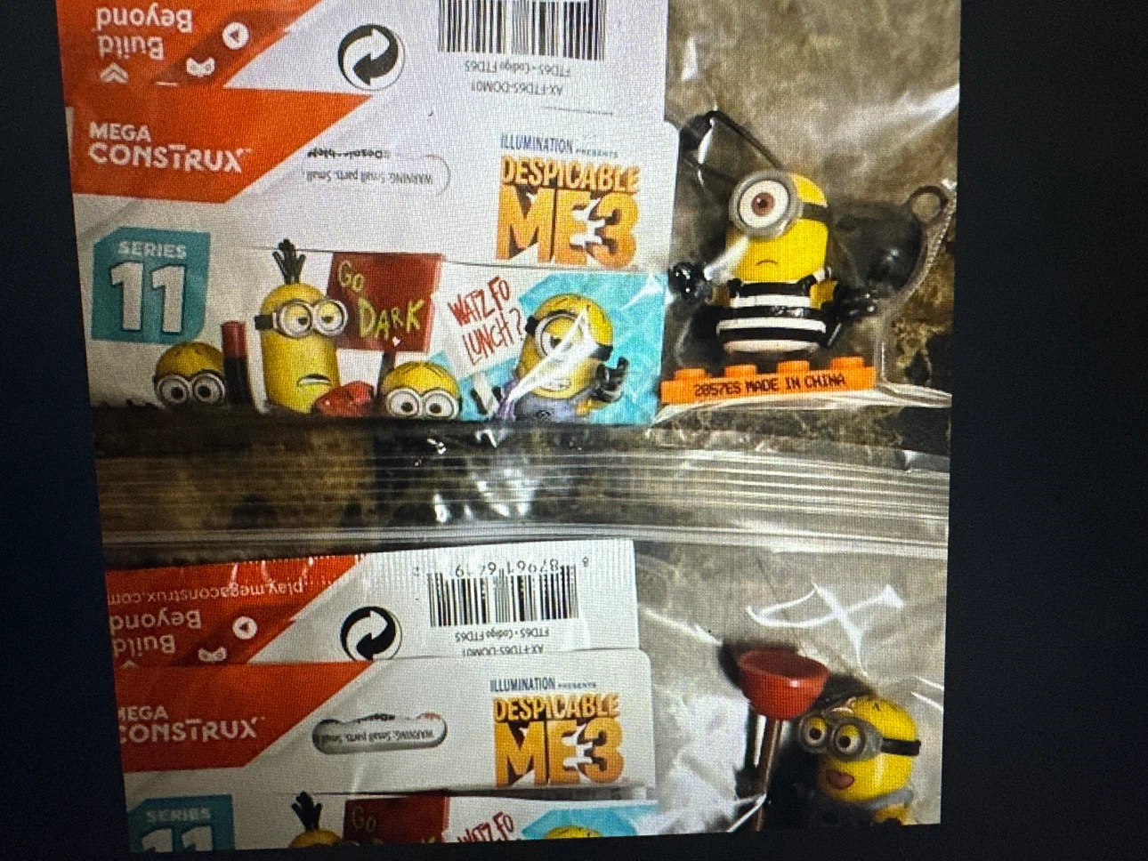 Mega Construx Despicable Me 3 Series 11 Minifigures - photo 5