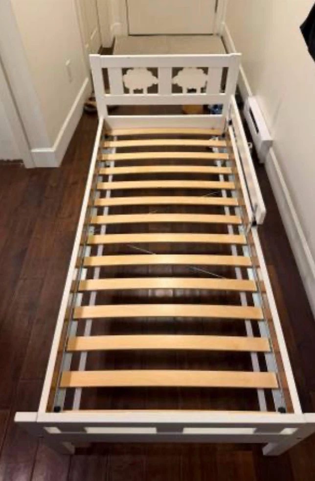 IKEA KRITTER Bed Frame - White Rock