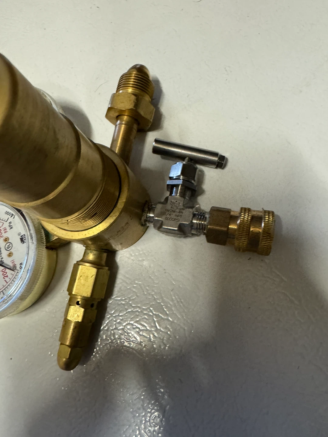 Victor-style high-pressure, heavy-duty gas piston regulator - photo 2