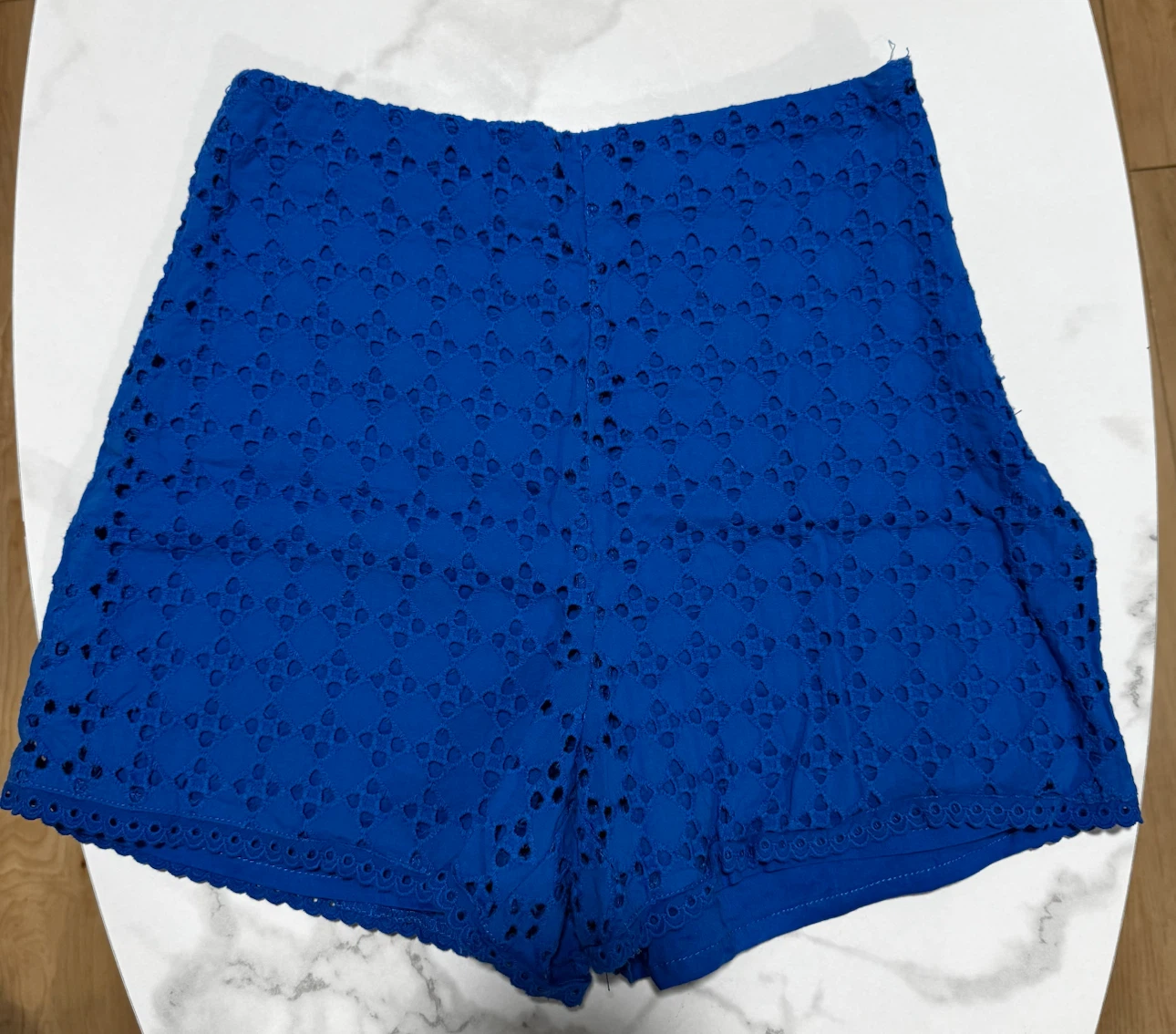 Women’s skirts/shorts