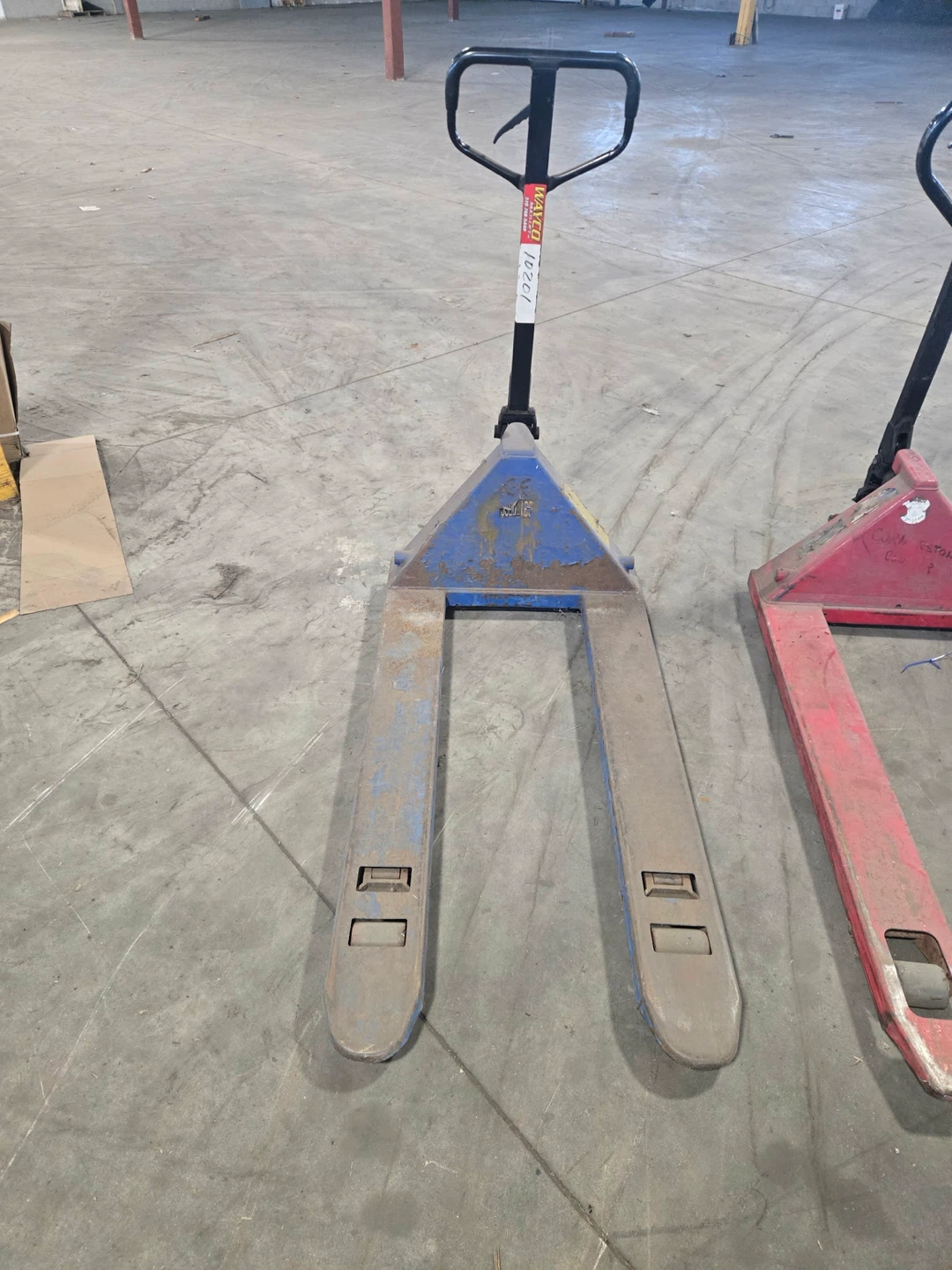 Pallet jacks - photo 4