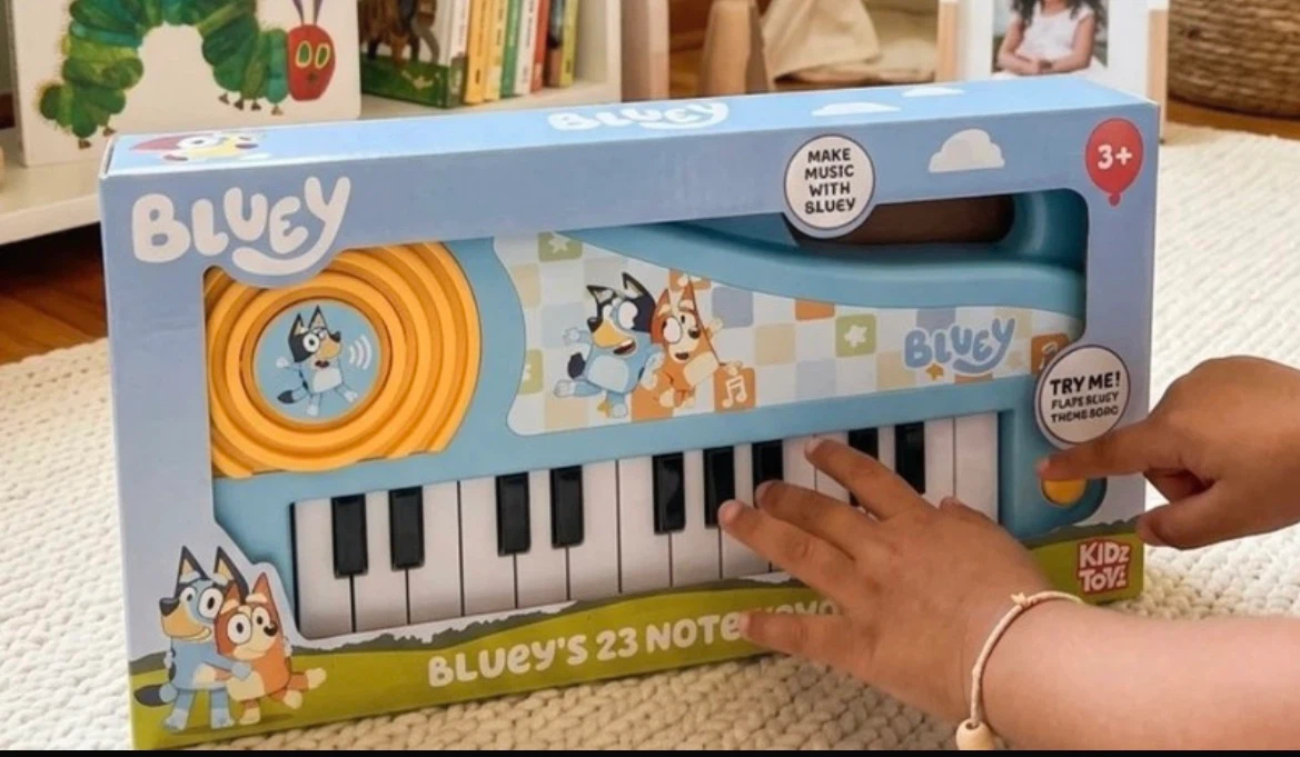 Bluey 23-Note Musical Keyboard Toy - photo 2