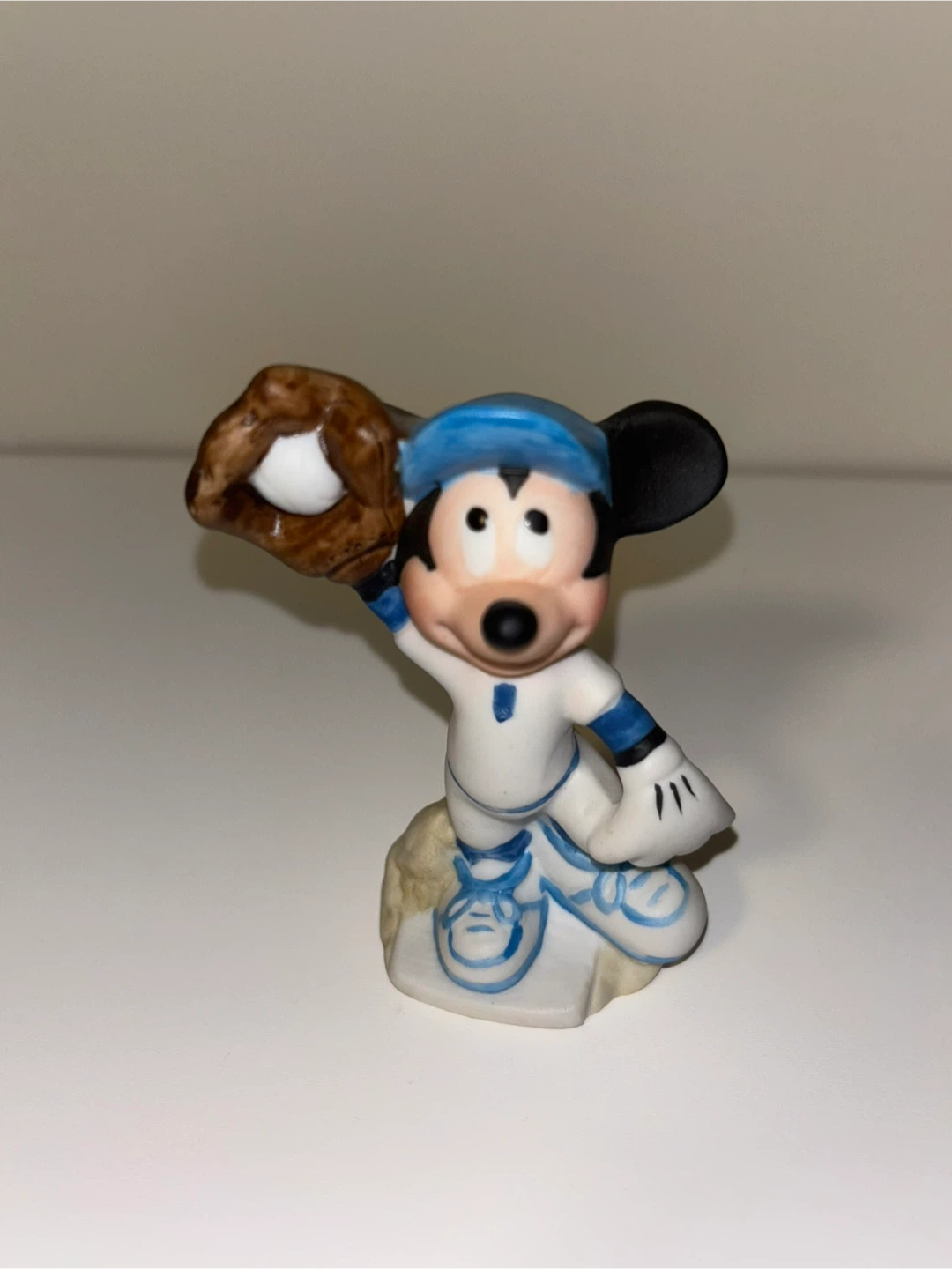 Set of 5 Mickey Mouse Sports Figurines - photo 3